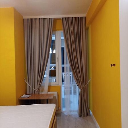 One Room With A Shared Bathroom Chisinau Luaran gambar